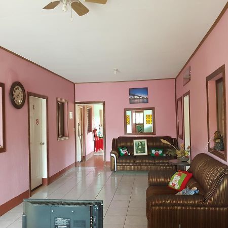 Finca Santa Ana Hotell Managua Exteriör bild